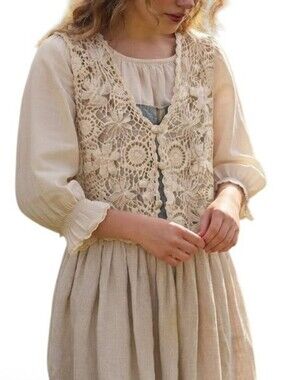 1990s Work in Progress by Gladys Bagley Crochet Floral Vest Cream Medium